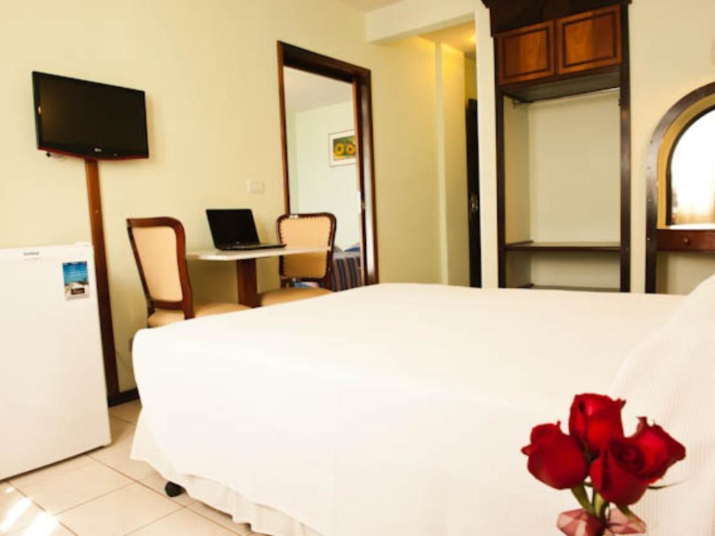 Imperador Turismo Hotel Piçarras Exteriör bild